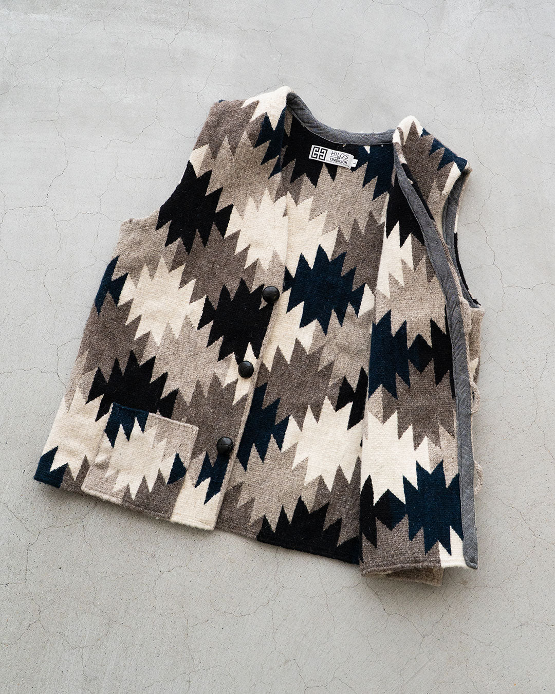 【Hilos De Tradición】Rug Vest 『MILL ESTRELLA』  Oaxaca Handwoven