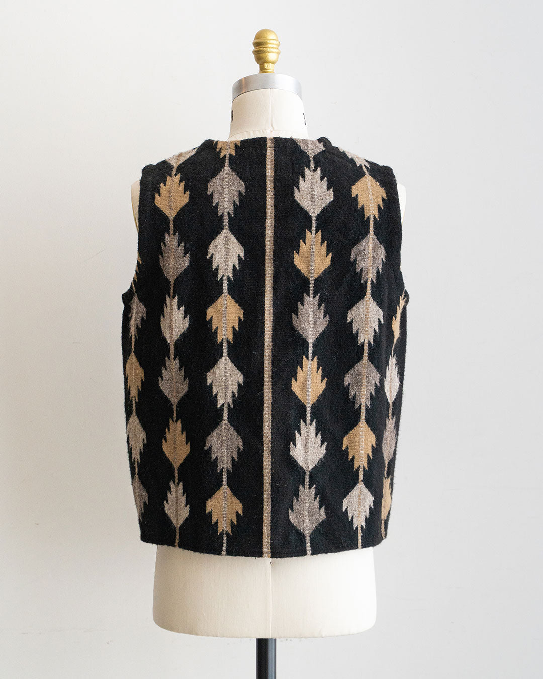 【Hilos De Tradición】Rug Vest 『TRIGO』  Oaxaca Handwoven
