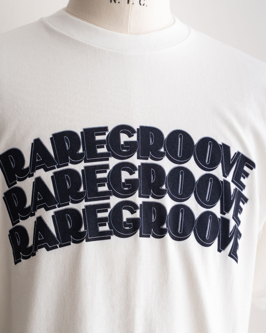 【Blurhms Rootstock】 "RAREGROOVE" Print Tee Standard