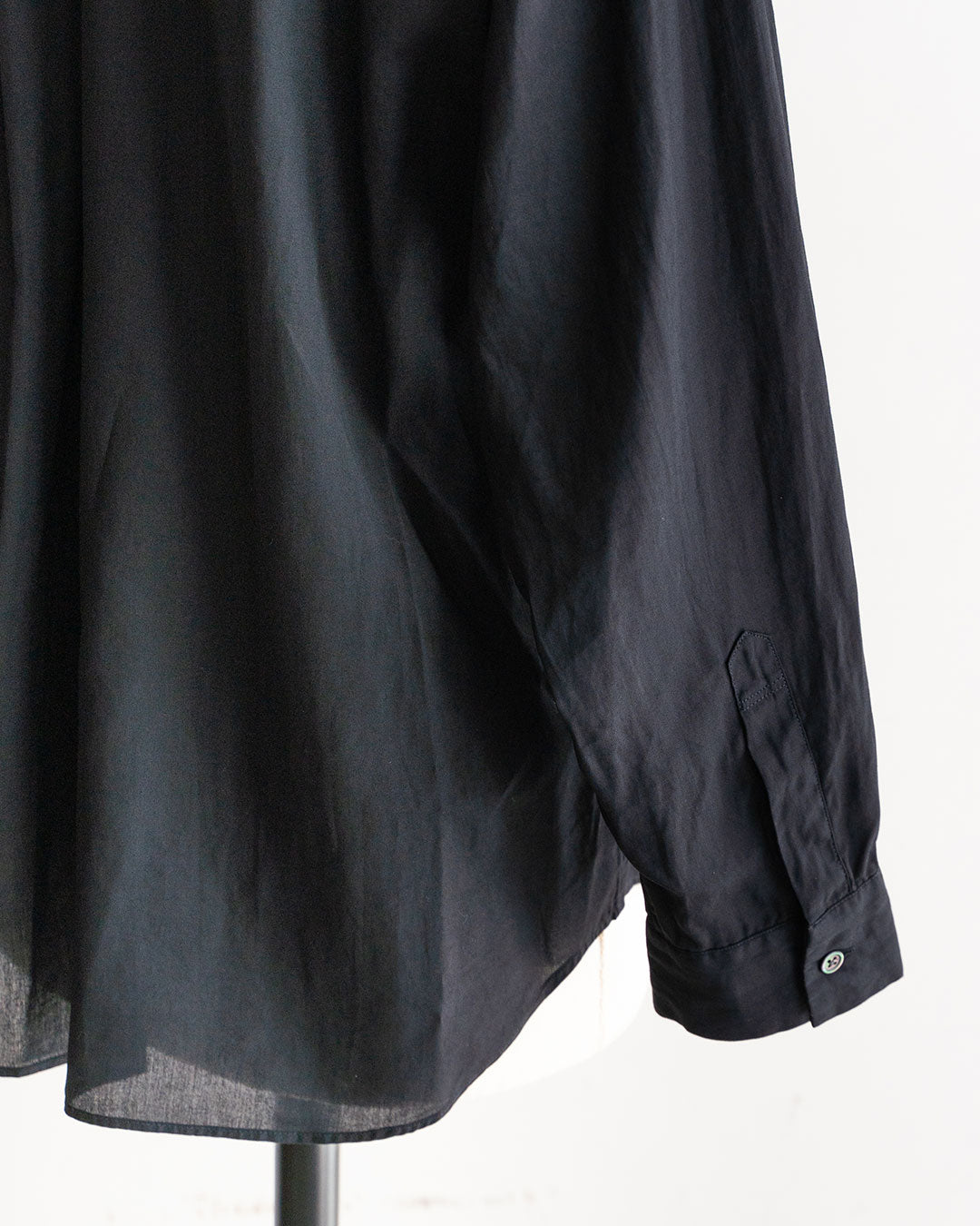 【STILL BY HAND】Garment-Dye W Pocket Over Shirts