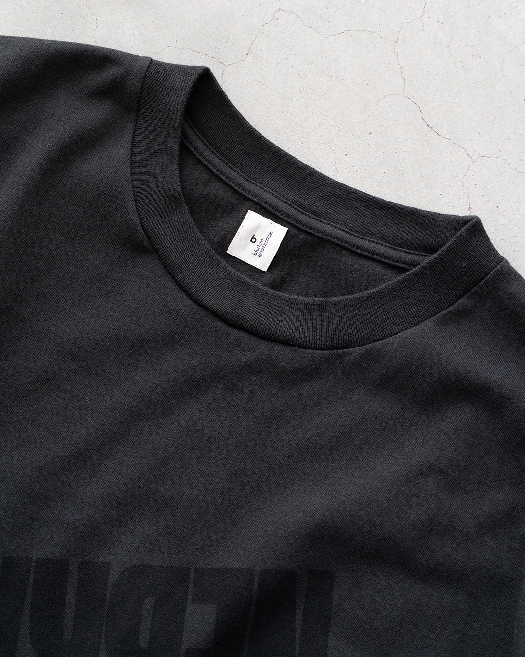 【Blurhms Rootstock】 "NEBRASKA" Print Tee Standard