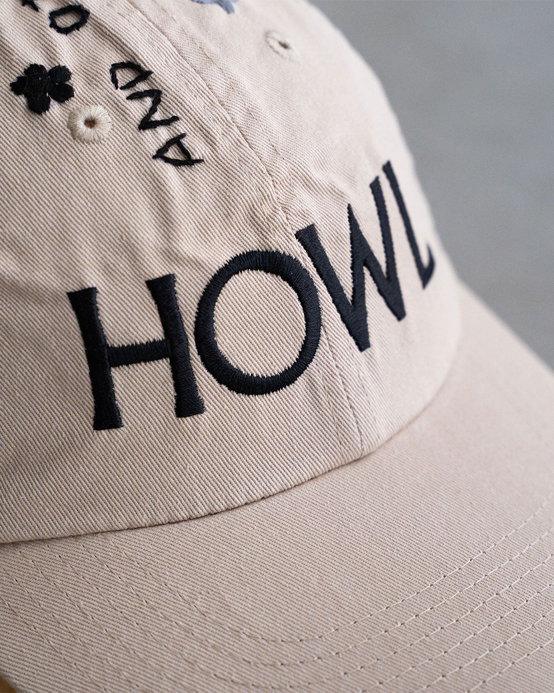 【Oaxaca × City Lights Bookstore】Hand Embroidered Cap 『HOWL』