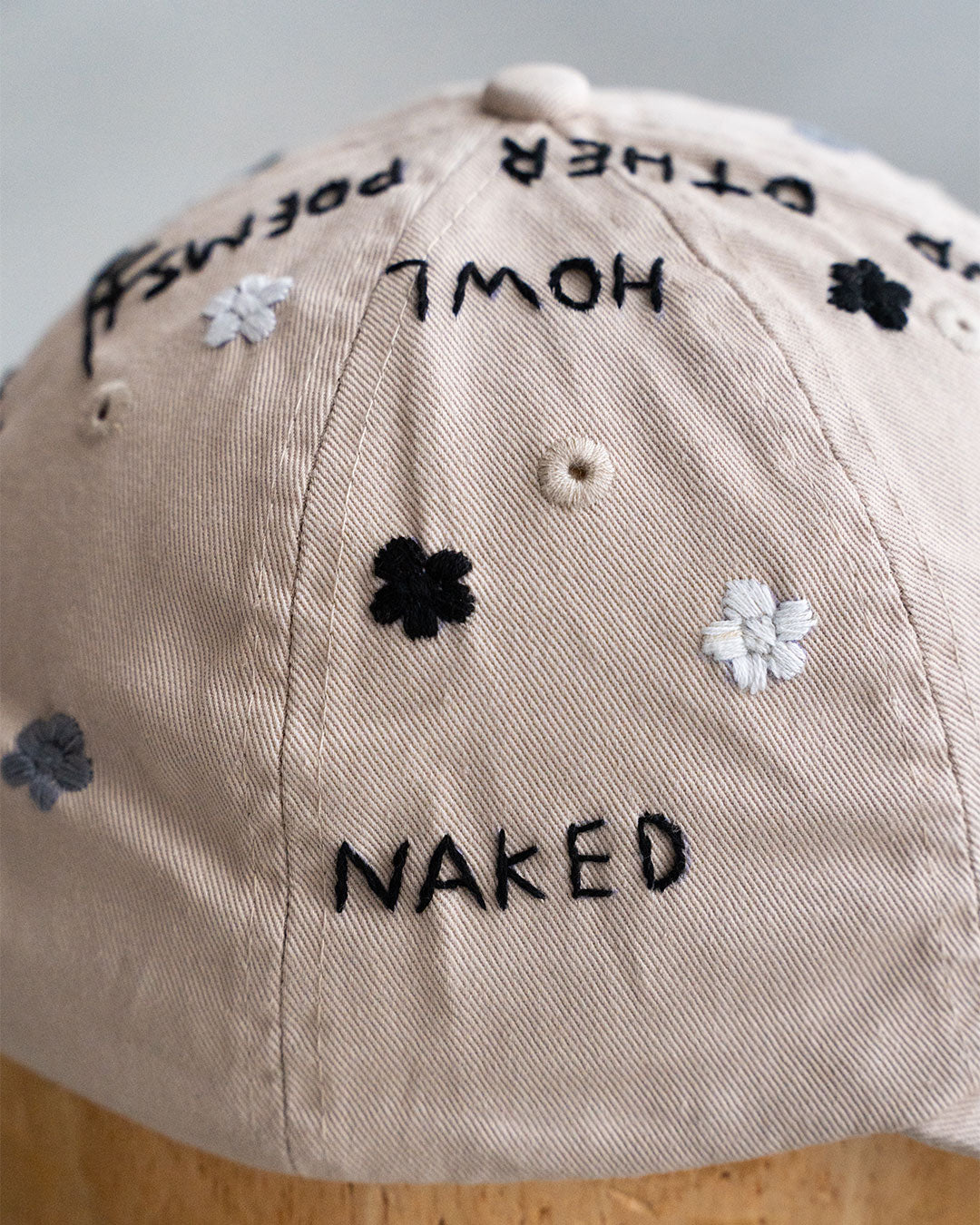 【Oaxaca × City Lights Bookstore】Hand Embroidered Cap 『HOWL』