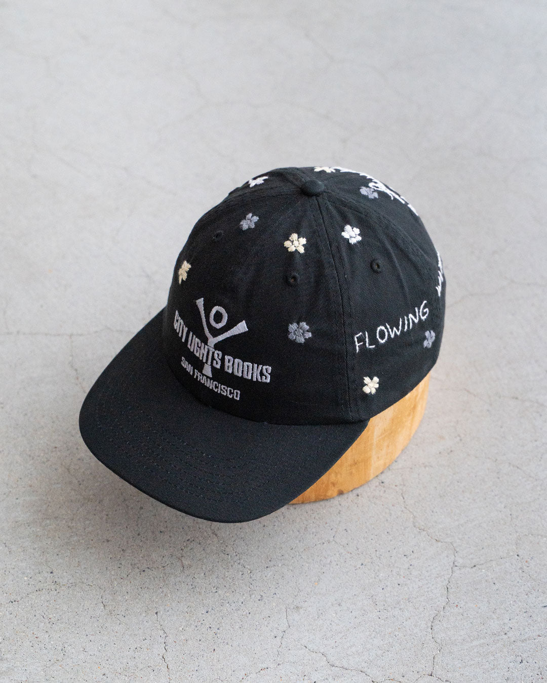 【Oaxaca × City Lights Bookstore】Hand Embroidered Cap 『LOGO』