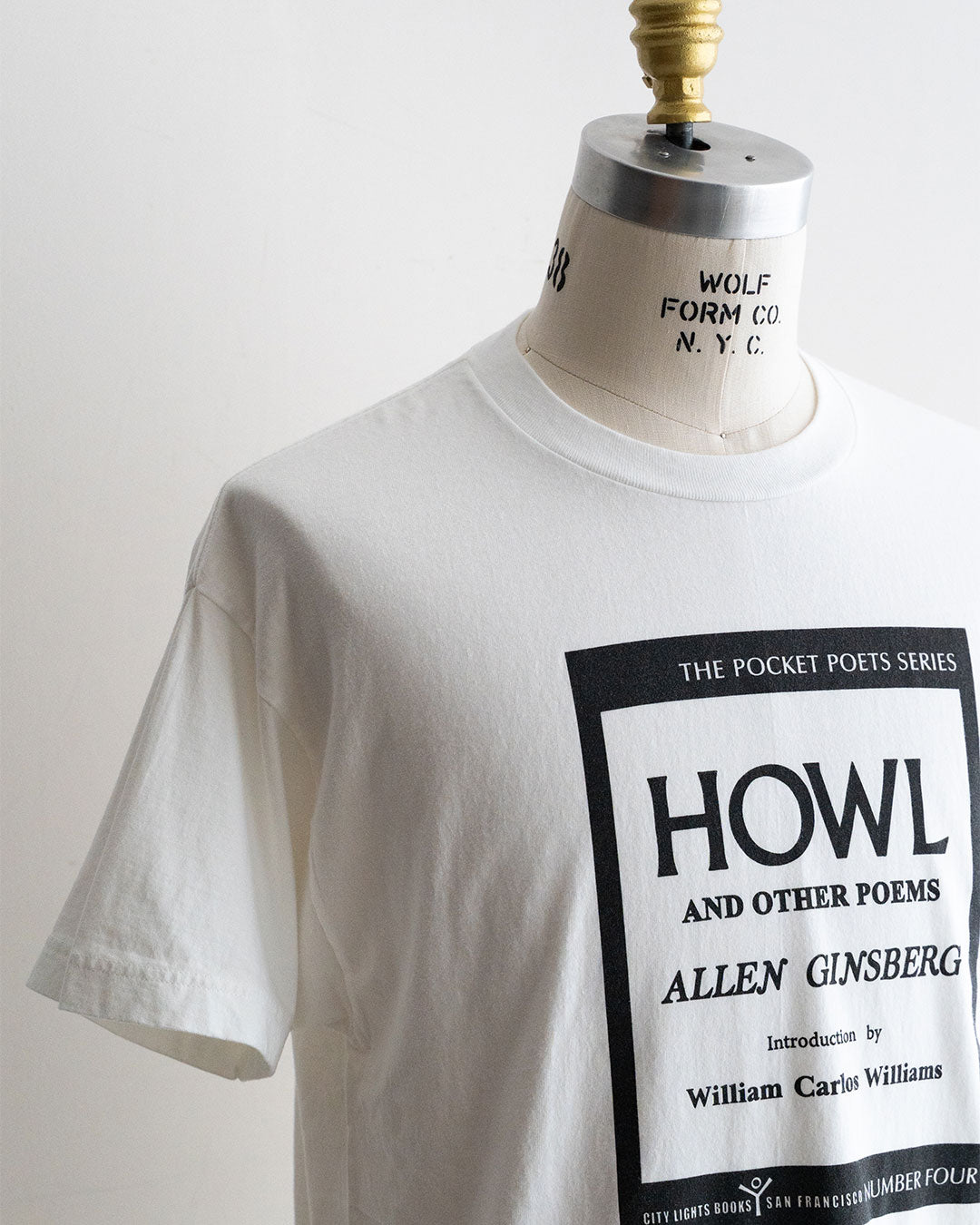 【City Lights Bookstore】 Howl Tee