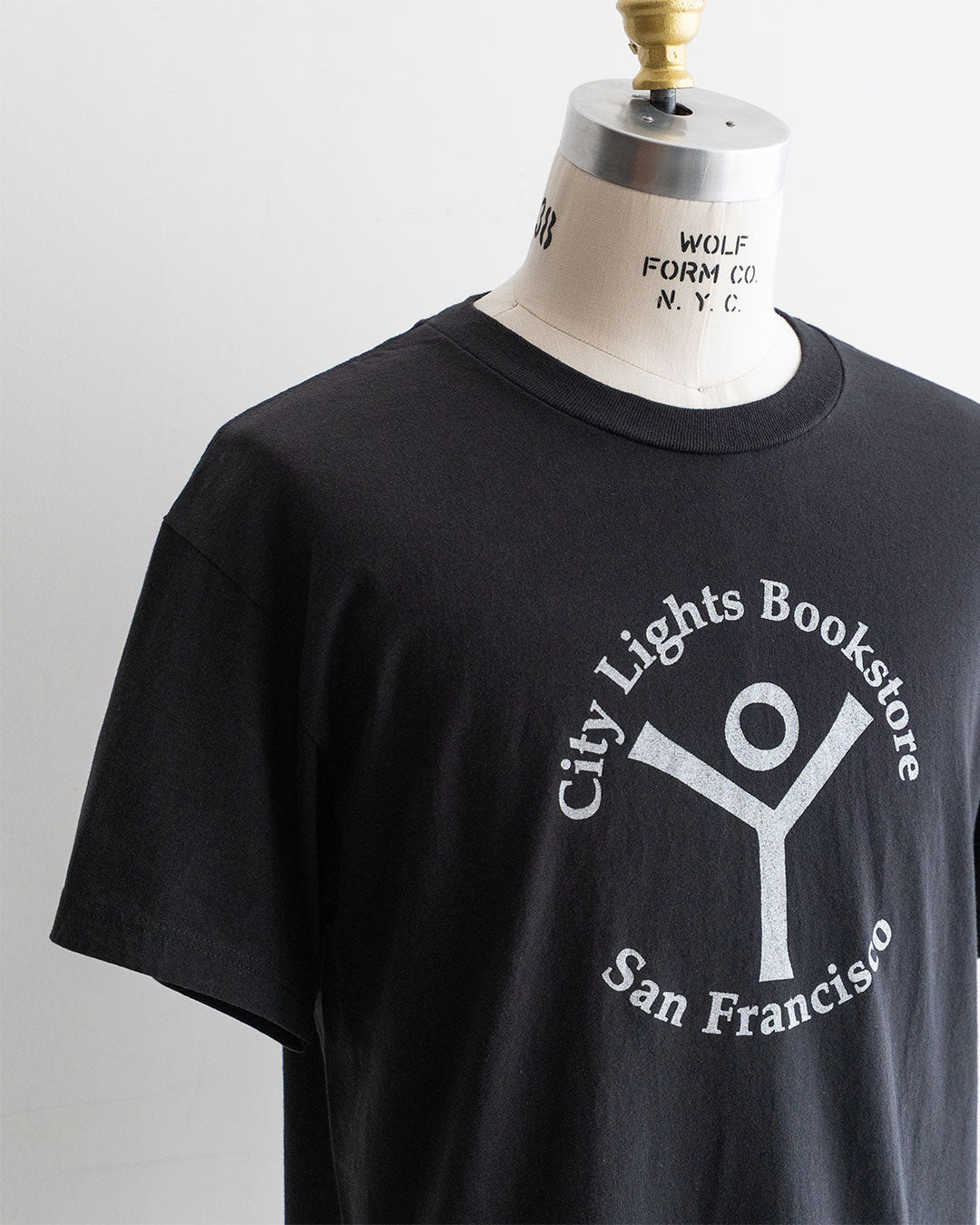 【City Lights Bookstore】 Logo Tee