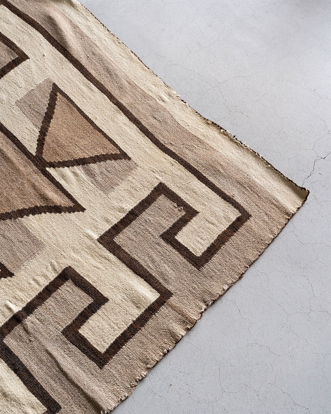 【VINTAGE】40s Navajo Rug 『Good Condition & Design』