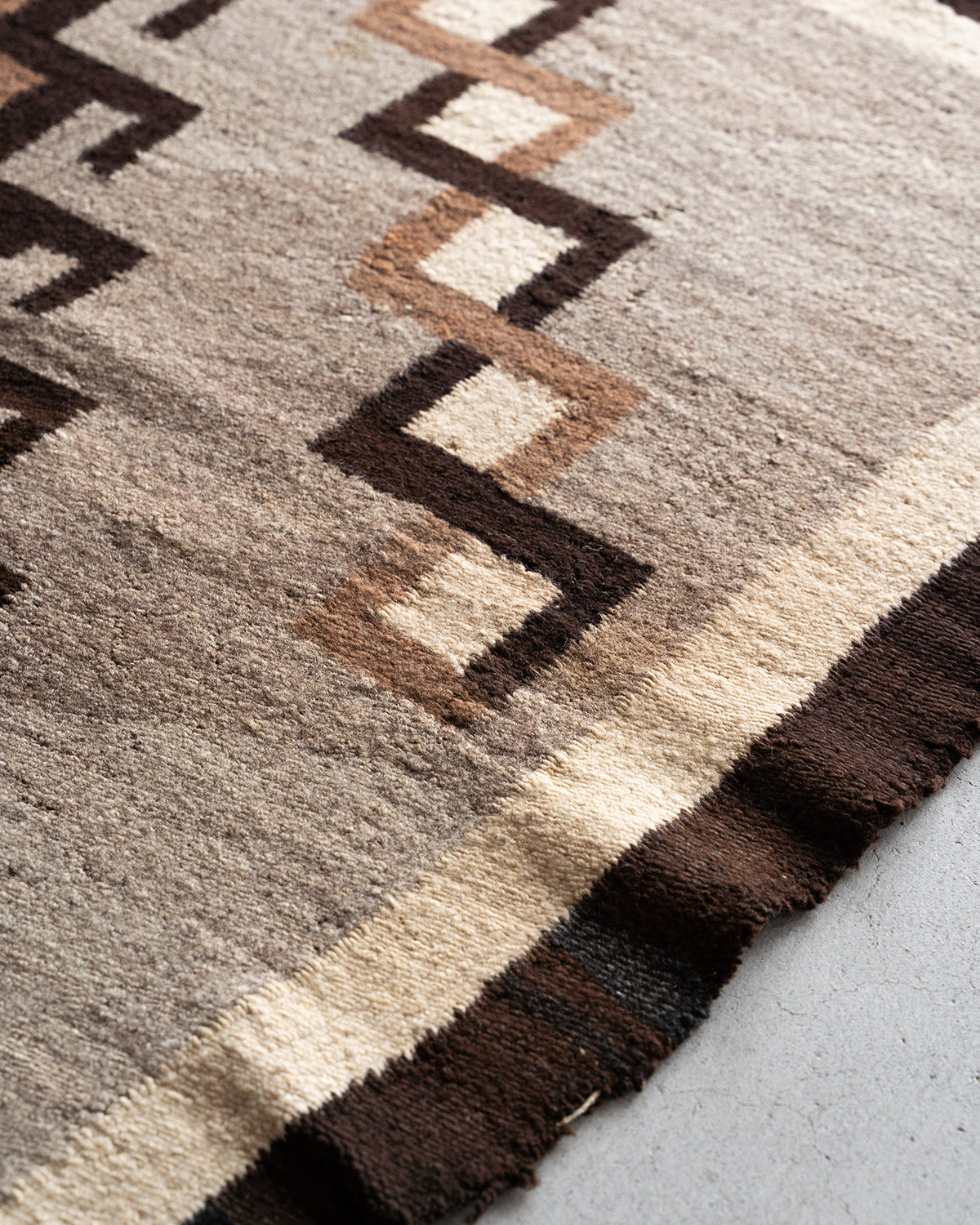 【VINTAGE】40-60s Navajo Rug "Good Condition & Design"