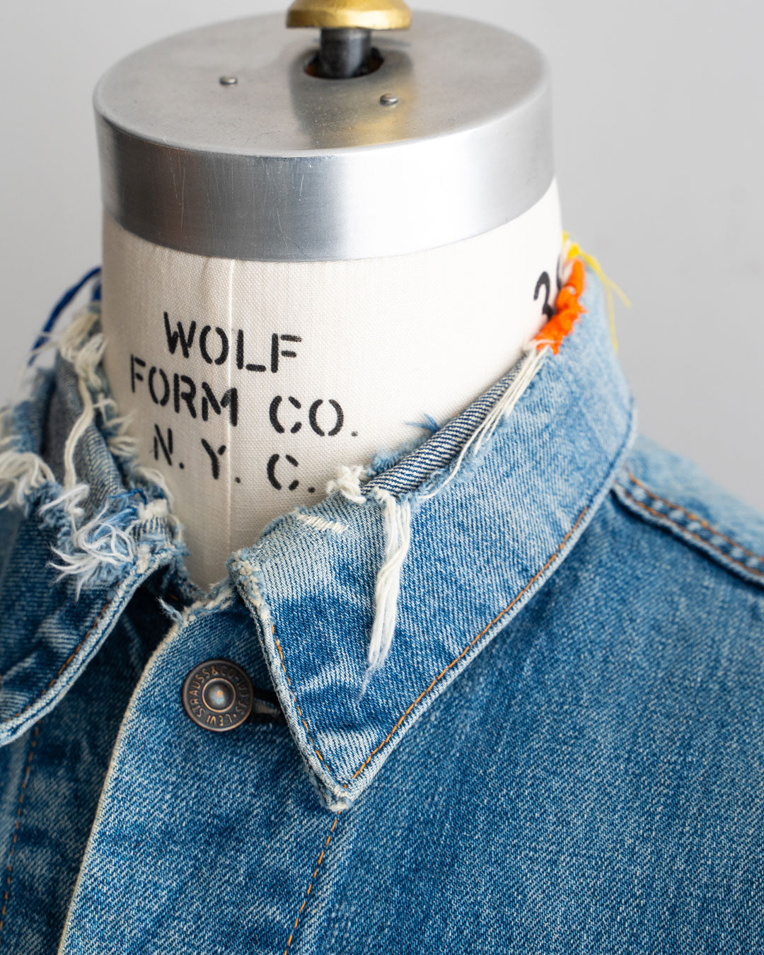 【VINTAGE】60-70s Levis 70505 Denim Jacket ”Big E” 『Big Size & Good Custom』