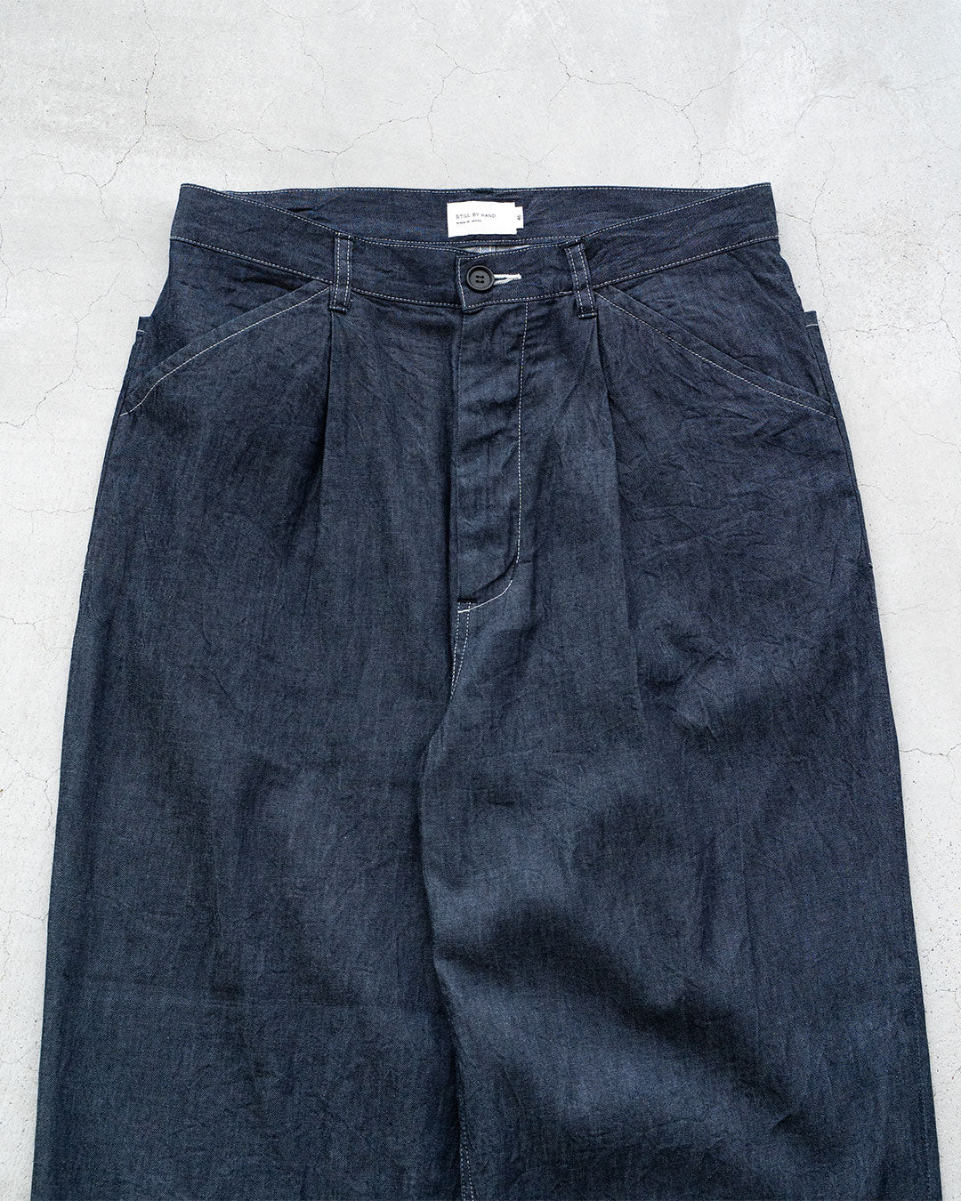 【STILL BY HAND】5.5oz 1tuck Painter Denim Trousers