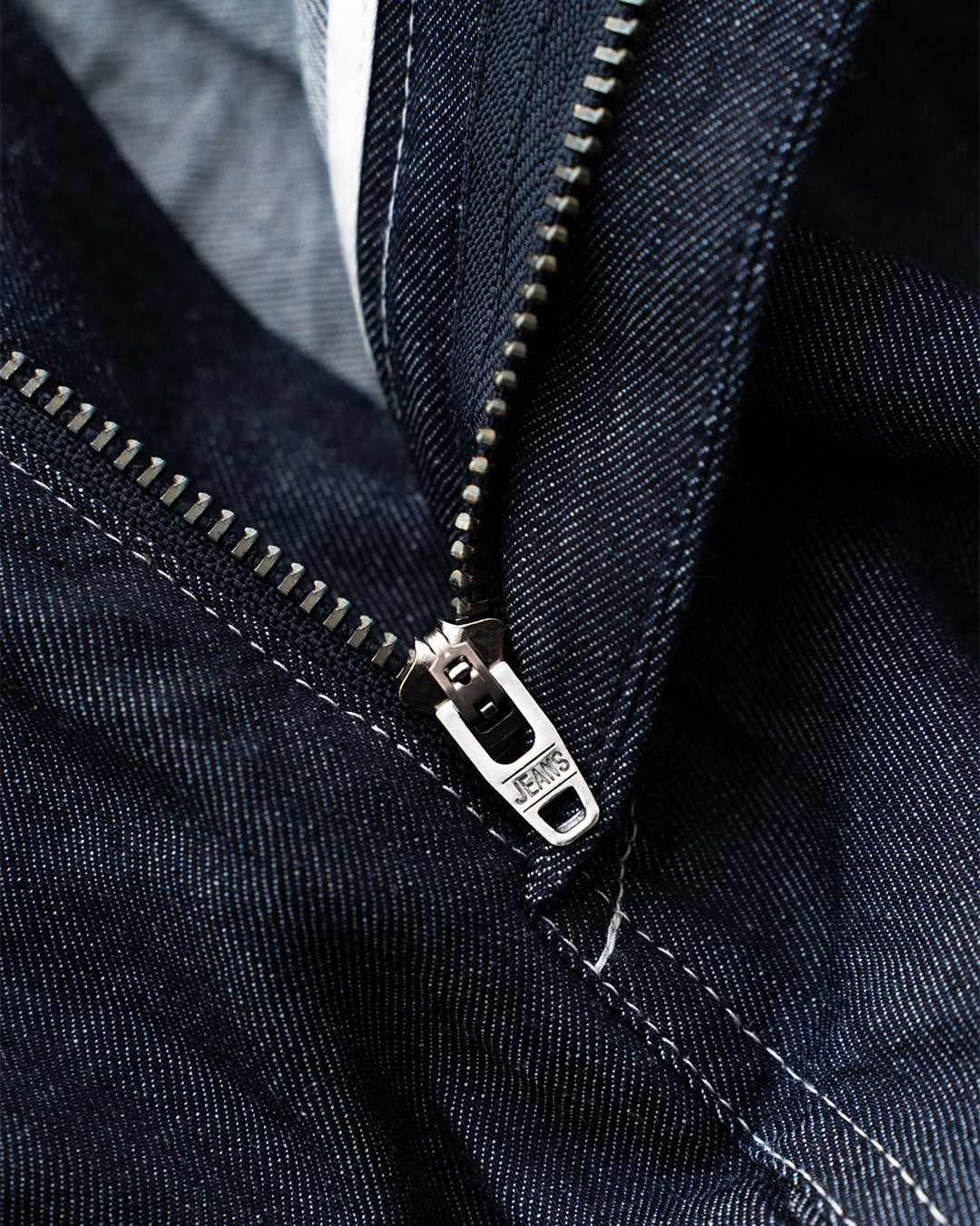 【STILL BY HAND】5.5oz 1tuck Painter Denim Trousers