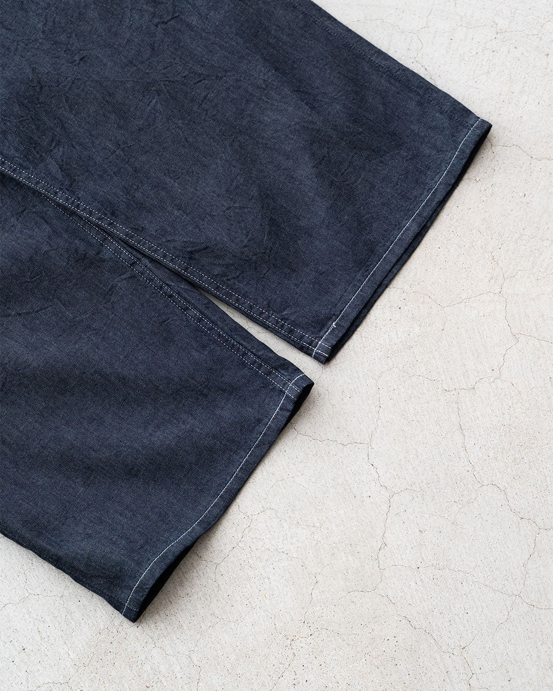 【STILL BY HAND】5.5oz 1tuck Painter Denim Trousers