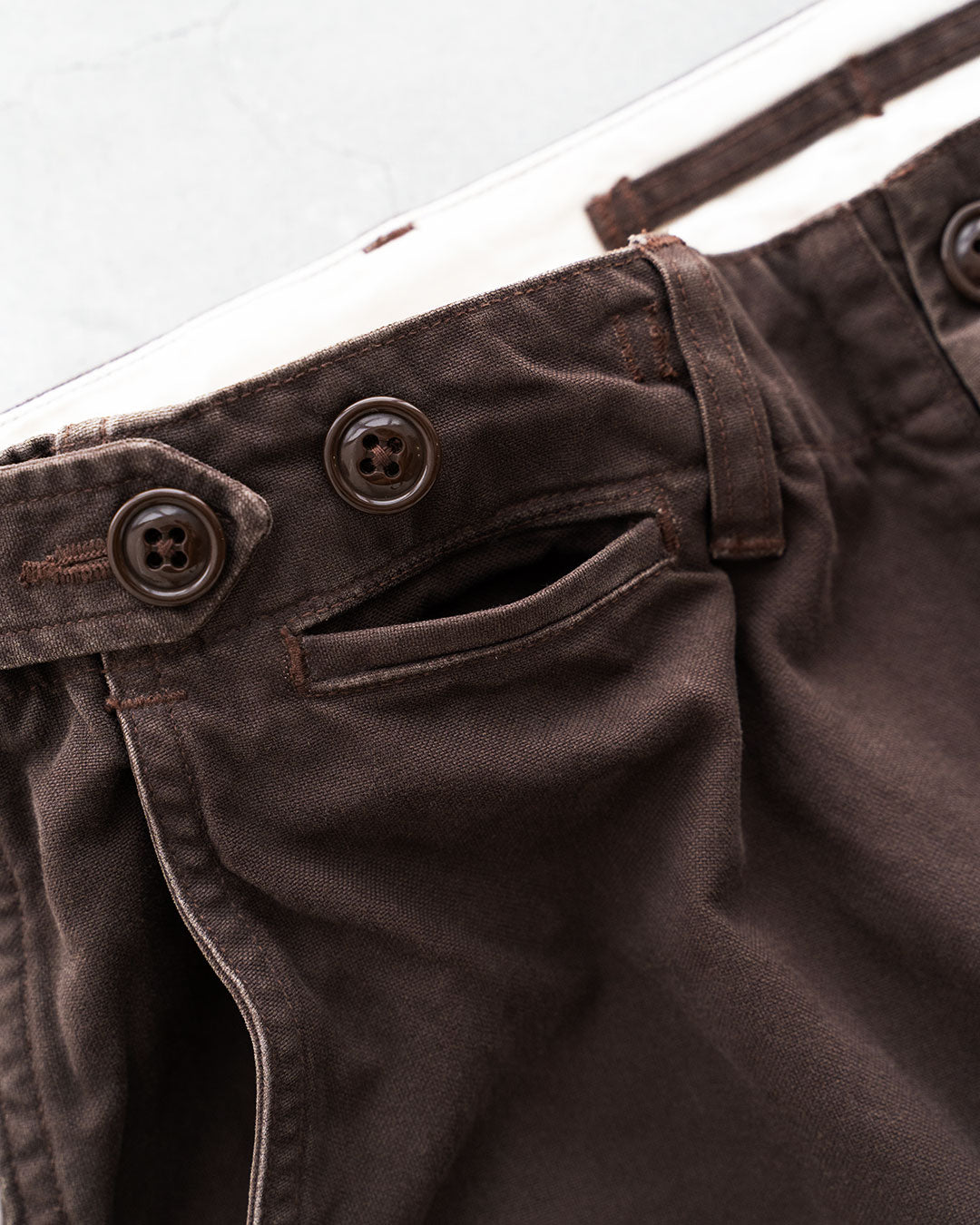【A VONTADE】M-43 Field Trousers『Fade Brown Duck』『FORT EXCLUSIVE』