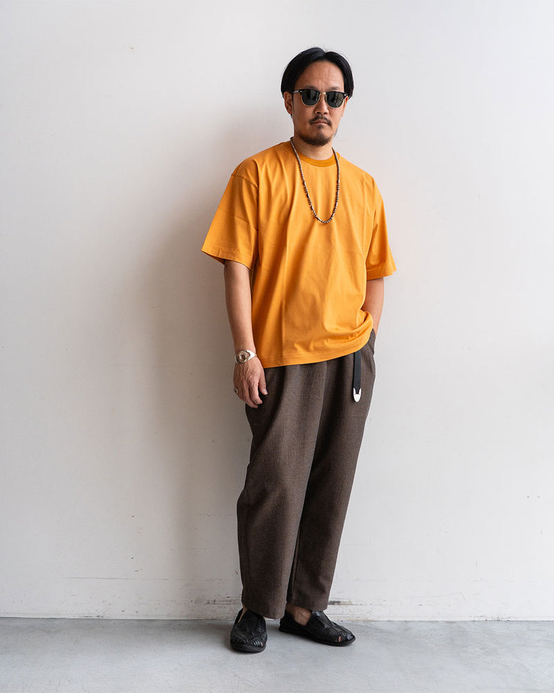 着用モデル 身長175cm　体重69kg　サイズ着用 48　COLOR  Dusty Orange