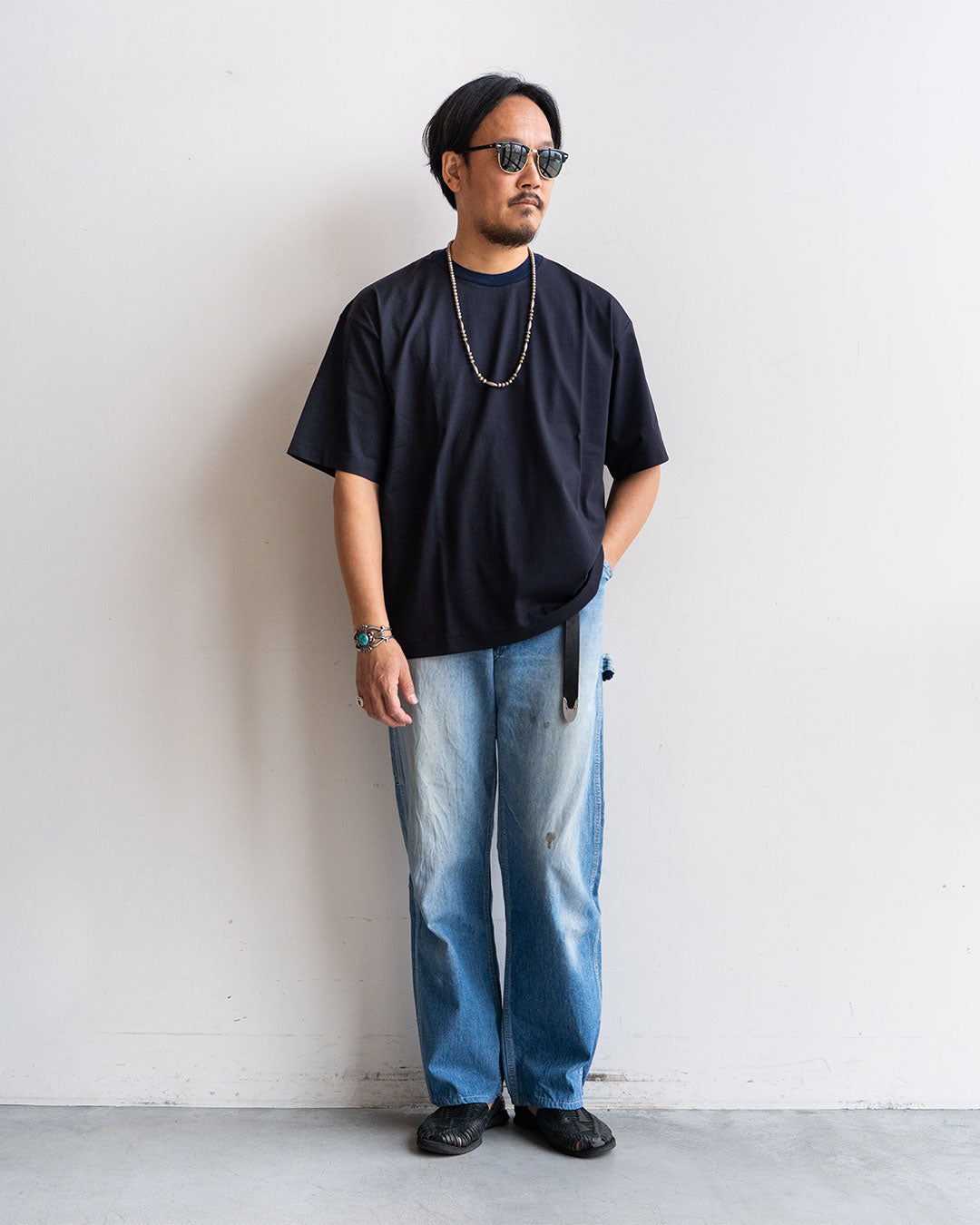 着用モデル 身長175cm　体重69kg　サイズ着用 48　COLOR  Black Navy