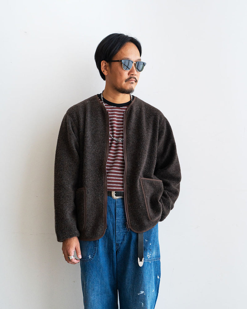 着用モデル 身長175cm　体重69kg / 着用サイズ  M / カラー  Dk Brown