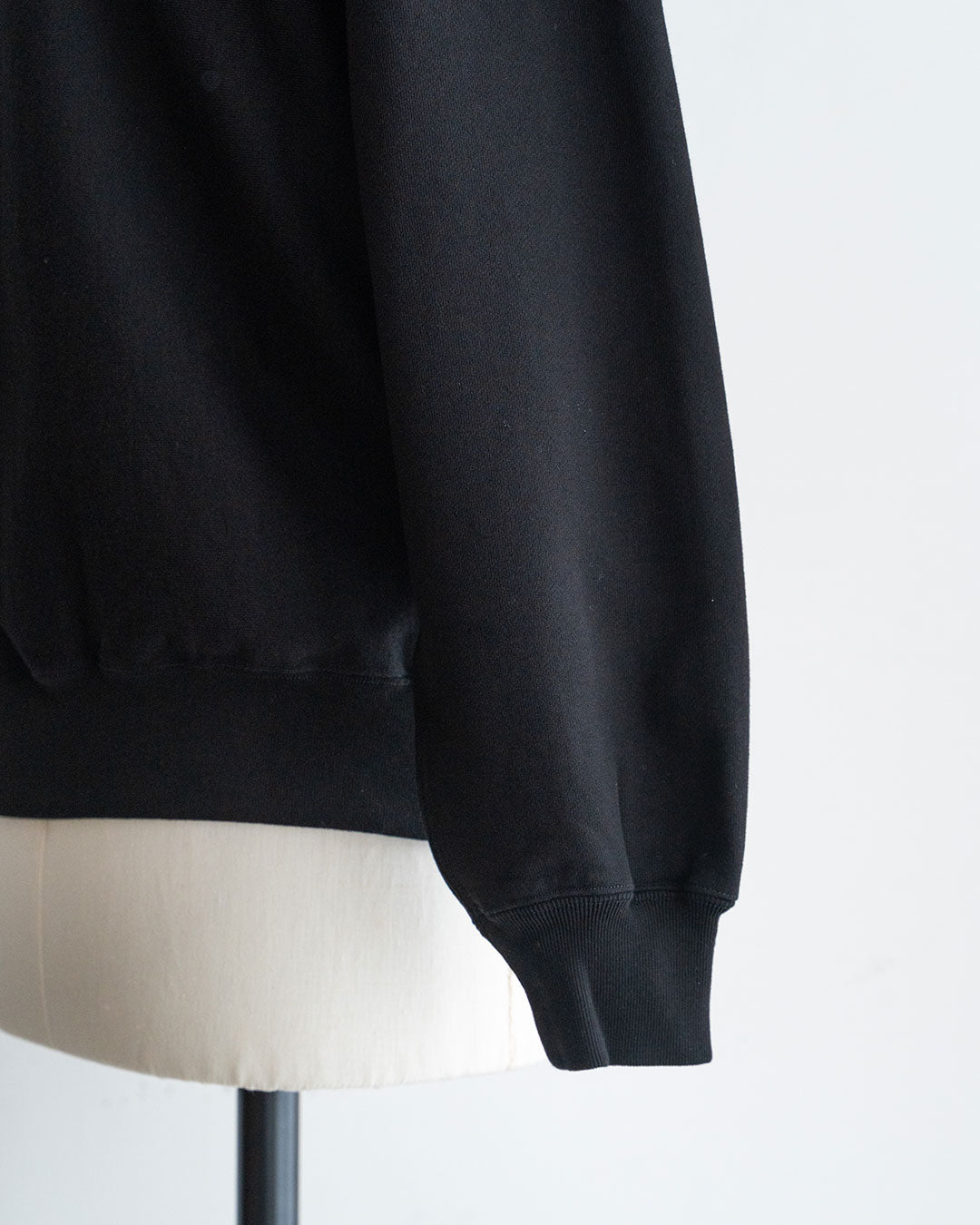 【Blurhms Rootstock】Soft&Hard Sweat Crew-neck P/O