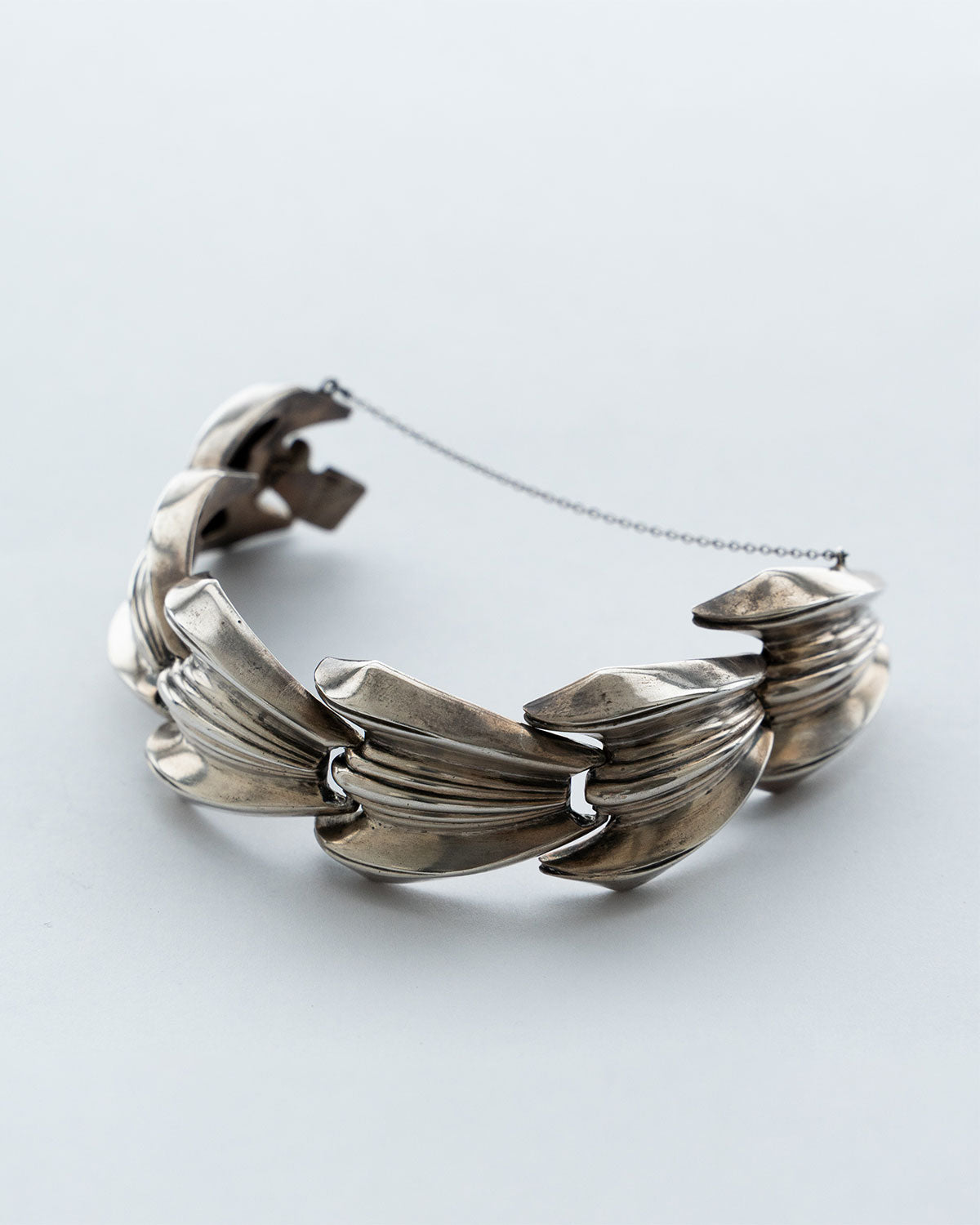 【VINTAGE】40-50s Vintage Mexican Silver Wide Bracelet "PARISINA"