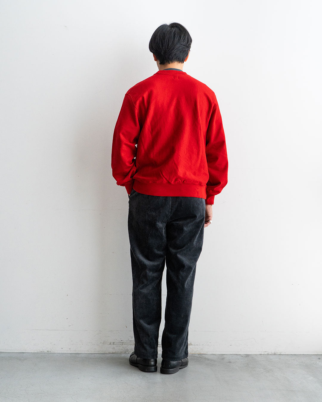 着用モデル 身長175cm　体重69kg / 着用サイズ  2 / カラー  DARK RED