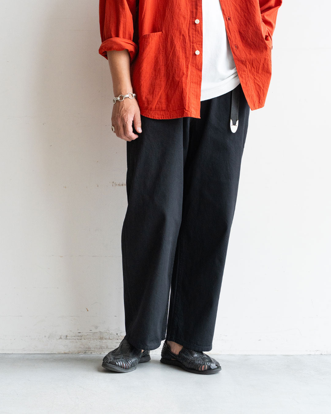【STILL BY HAND】5.5oz 1tuck Painter Denim Trousers