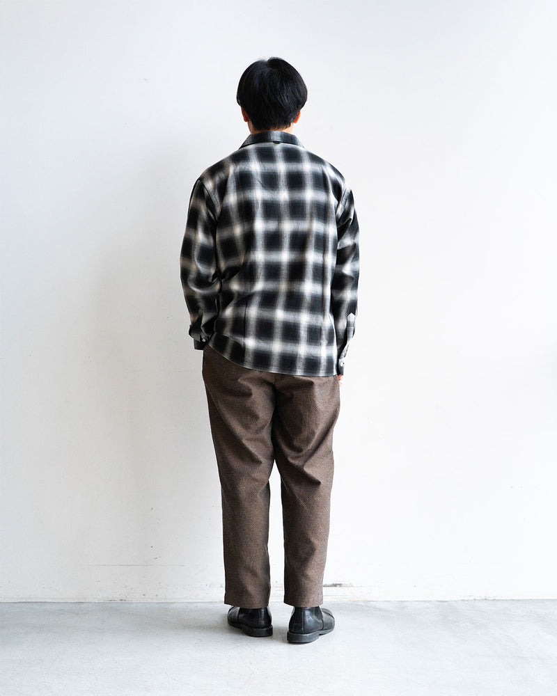 着用モデル: 身長175cm 体重69kg / 着用サイズ: 46
