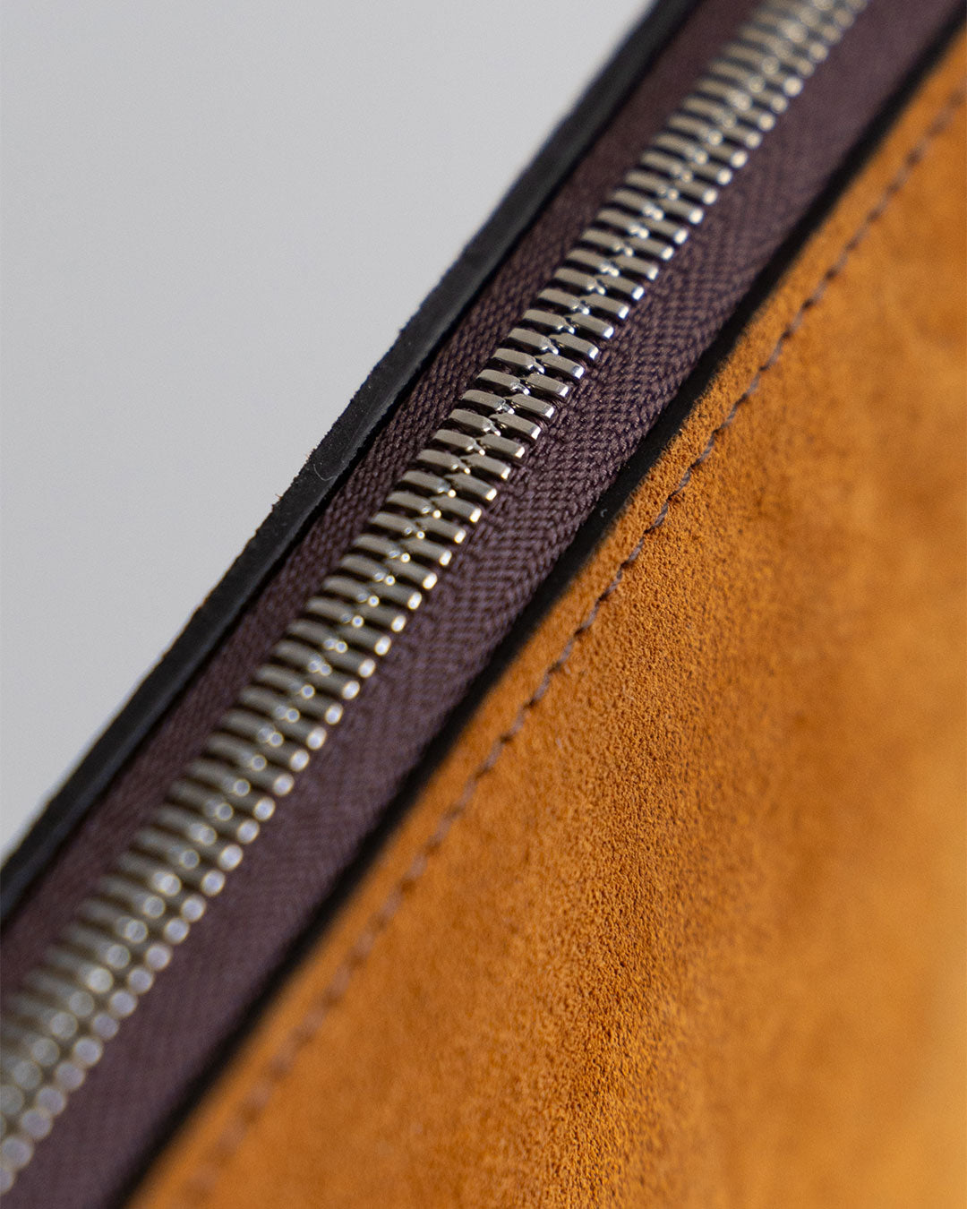 ① Camel / Blue