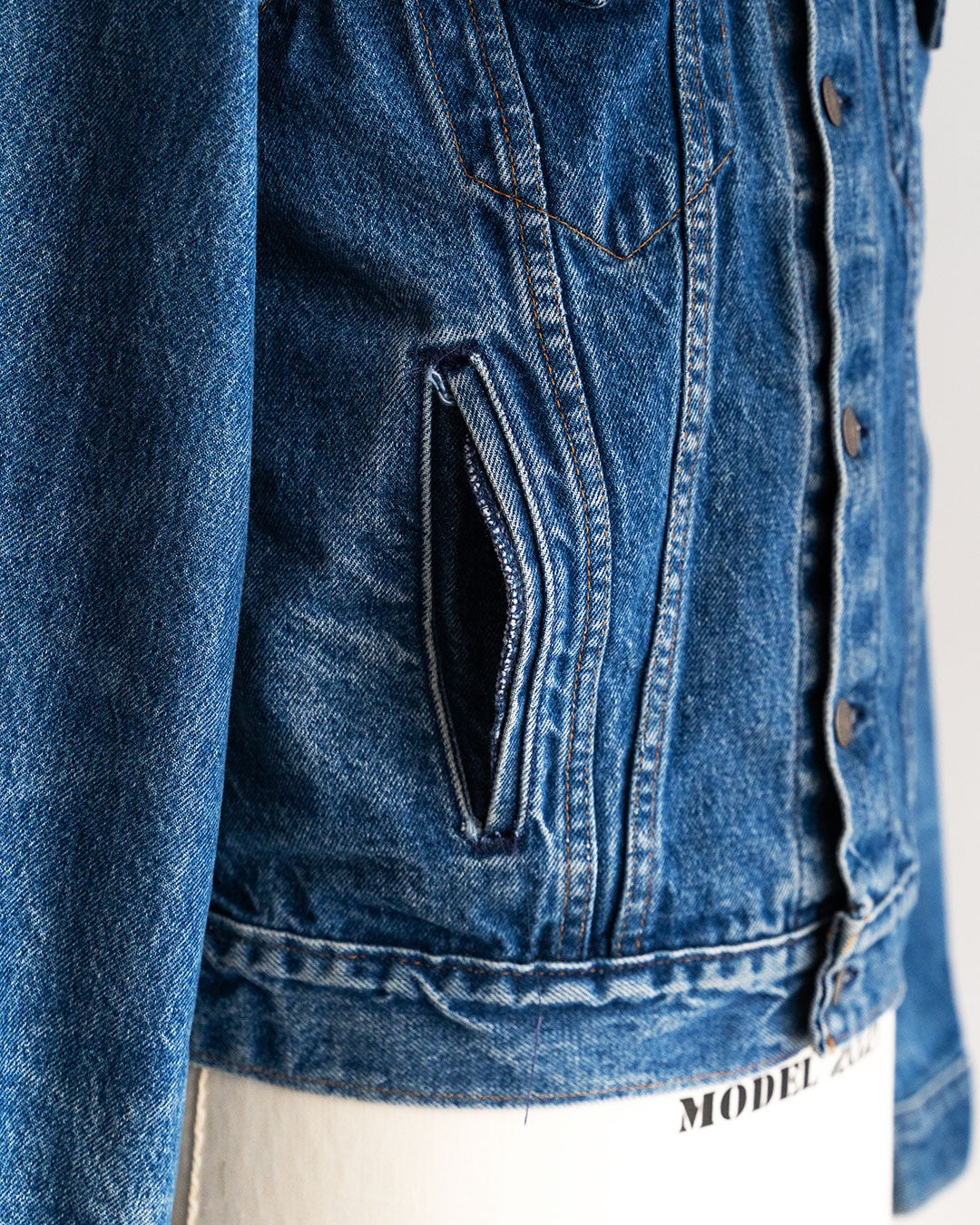 【VINTAGE】90s Levis 70506 Denim Jacket 『Good Size』＆『Made In USA』③