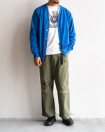 着用モデル: 身長175cm 体重69kg / 着用サイズ: L / COLOR: Blue