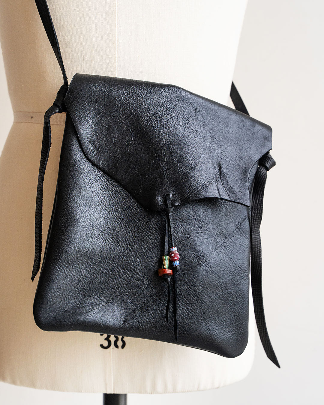 『予約販売』【FORT GENERAL STORE】Exclusive Leather Medicine Bag "Made By ITUAIS"