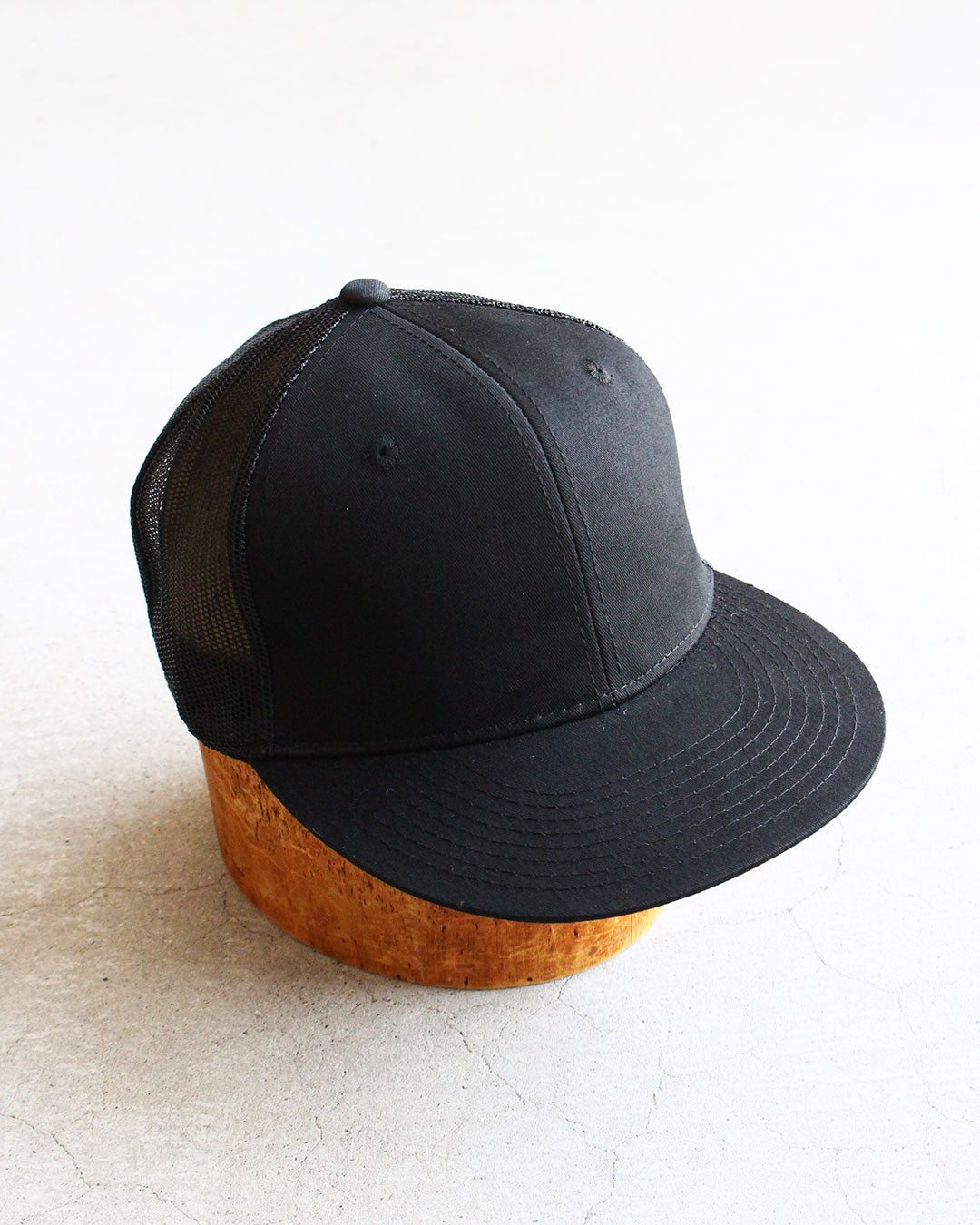 【DEADSTOCK】90s All Black Mesh Cap 『Made In USA』