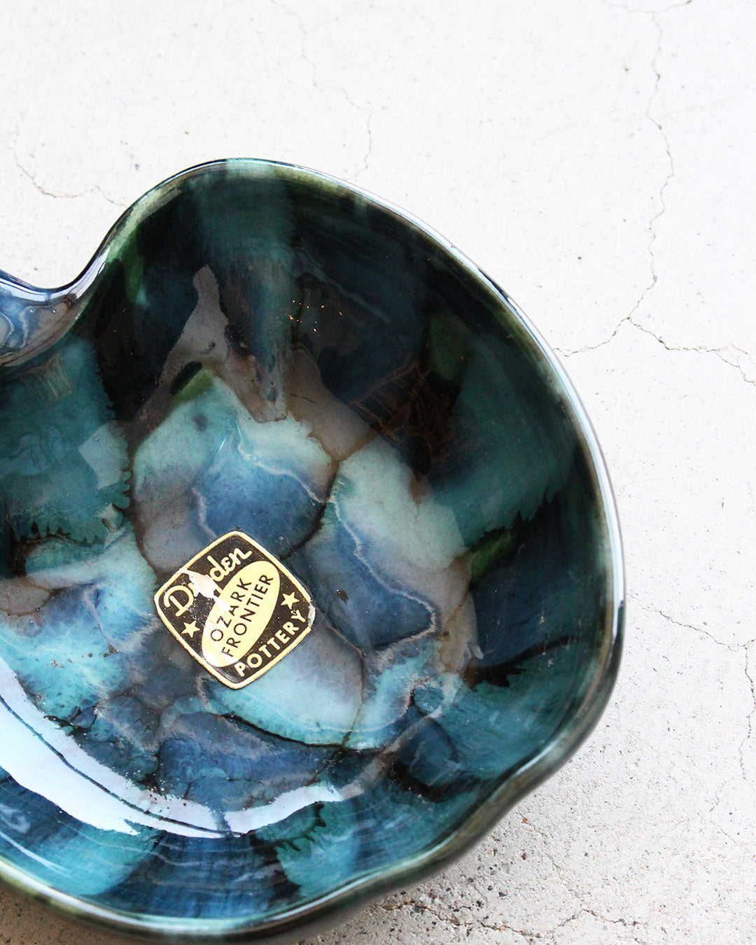 【VINTAGE】60-70s Mid Century Apple Shaped Pottery Tray『Made In USA』