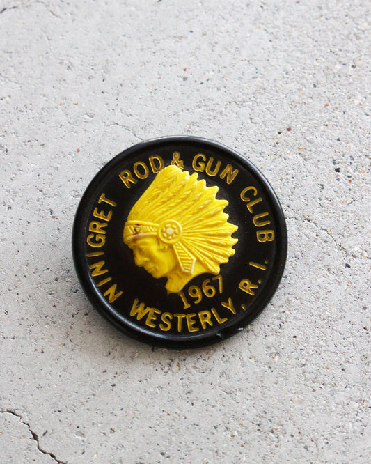 【VINTAGE】1967s NINIGRET ROD & GUN CLUB Vintage Pinback Badge