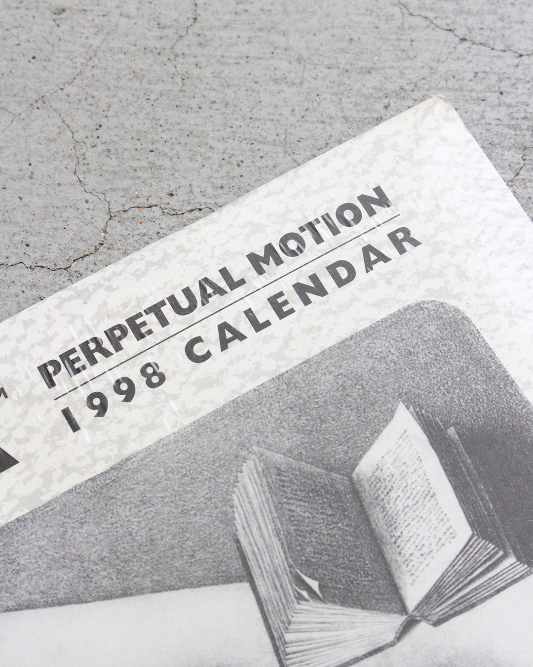 【DEADSTOCK】90s M.C. ESCHER “Perpetual Motion” 1998 Calendar